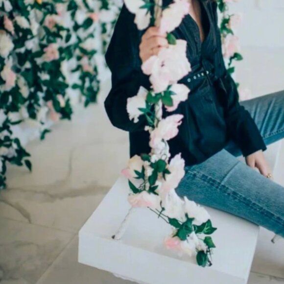 C/MEO Collective Black Textured V-Neck Blouse - Picture 12 of 12